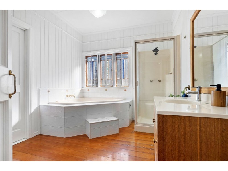 75 Clifford Street, Stafford QLD 4053