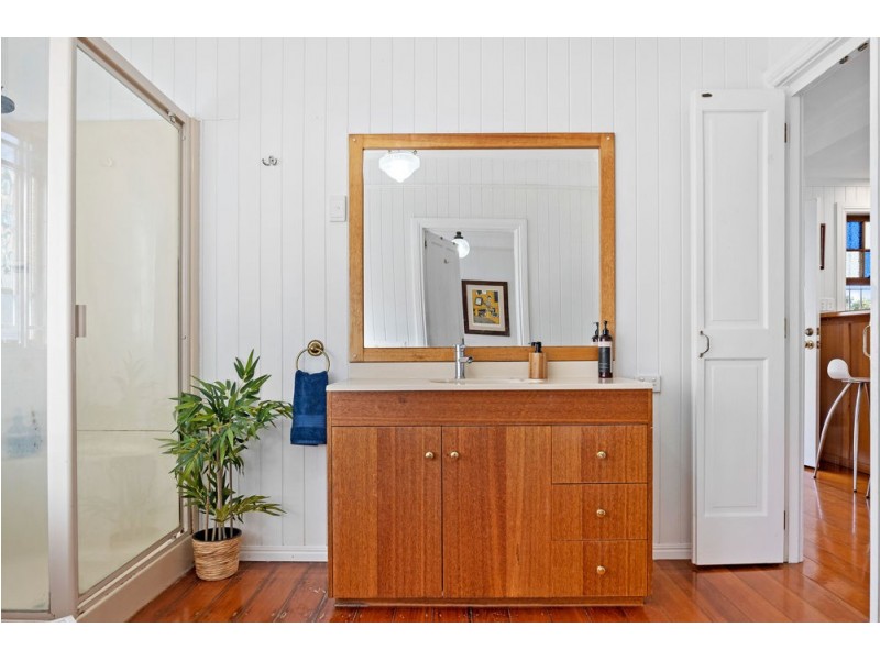 75 Clifford Street, Stafford QLD 4053