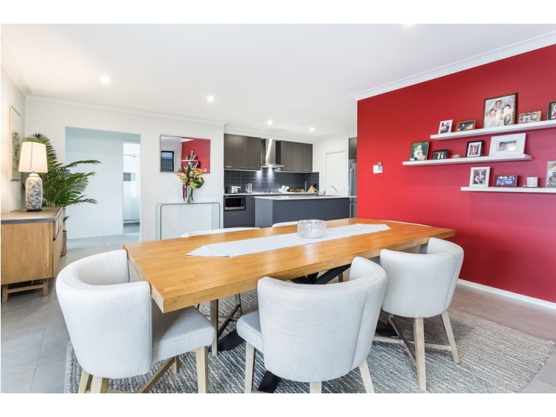 76 Surround Street, Dakabin QLD 4503