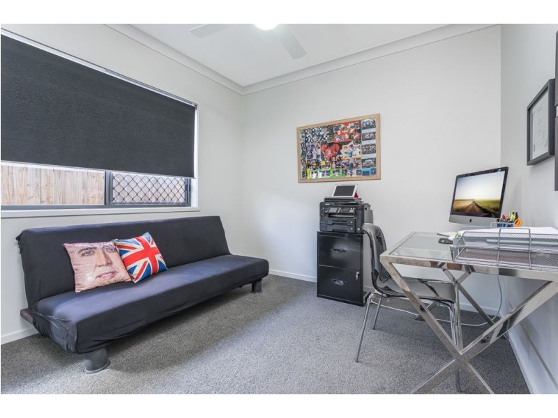 76 Surround Street, Dakabin QLD 4503