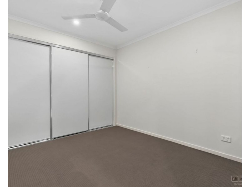 1/14B Mint Cres, Griffin QLD 4503