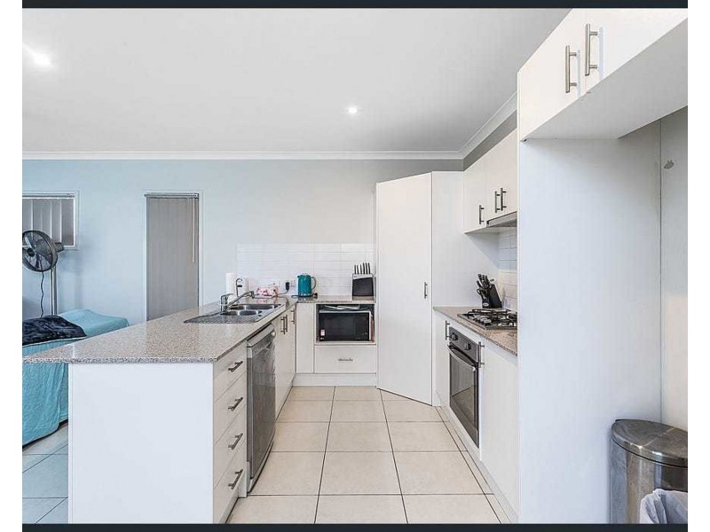 76 Denham Crescent, North Lakes QLD 4509