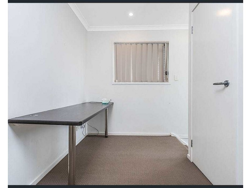 76 Denham Crescent, North Lakes QLD 4509