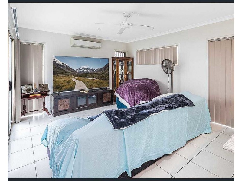 76 Denham Crescent, North Lakes QLD 4509