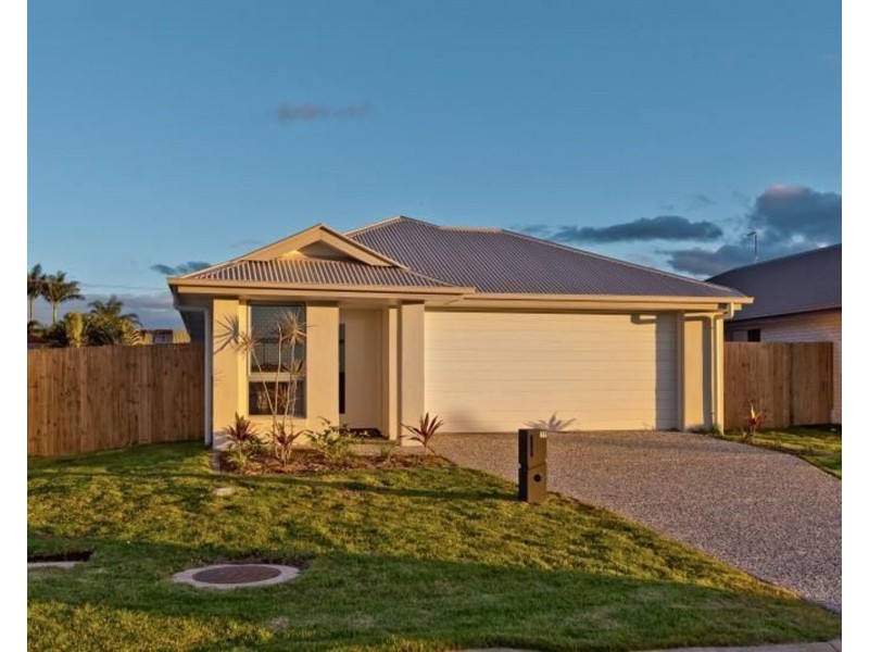 19 OXBOW CRESCENT, Lawnton QLD 4501