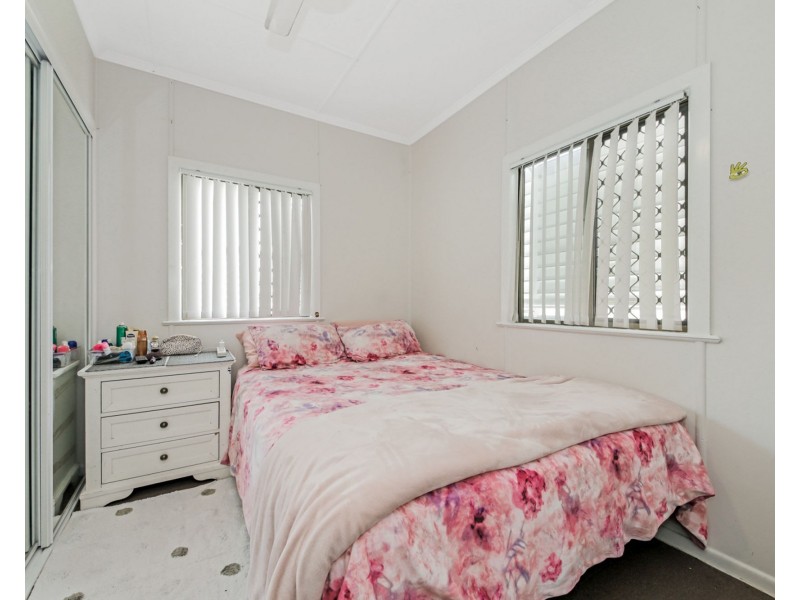 15 Cox Street, Margate QLD 4019