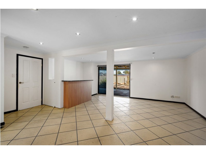 5 Finch Court, Deception Bay QLD 4508