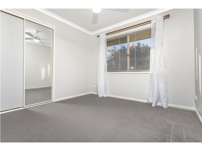 1 Chilton Crescent, North Lakes QLD 4509