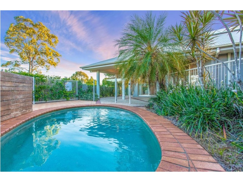 1 Chilton Crescent, North Lakes QLD 4509
