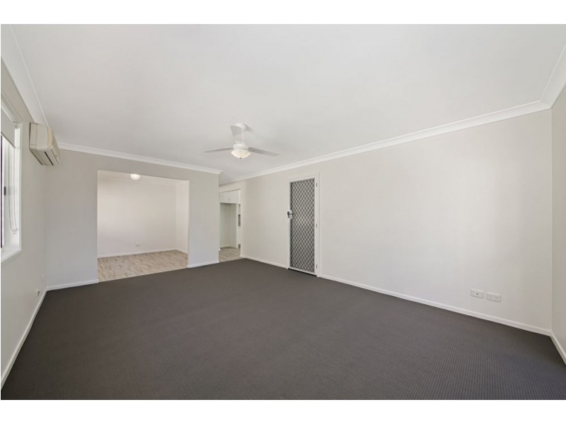 33 Dover Road, Margate QLD 4019