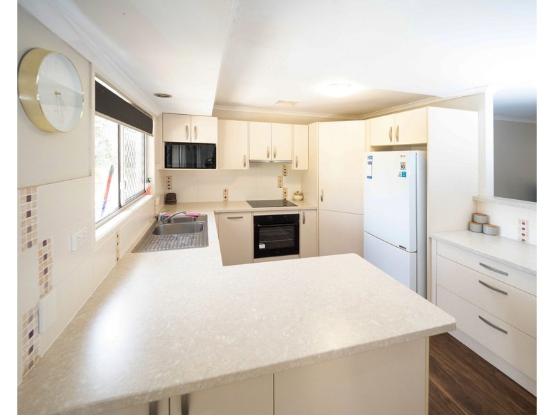 9 Wairoa Drive, Strathpine QLD 4500