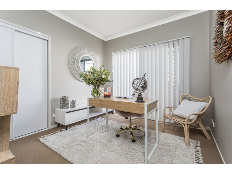 18 Birdwing Crescent, Kallangur QLD 4503