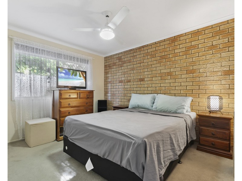4/19 James Street, Scarborough QLD 4020
