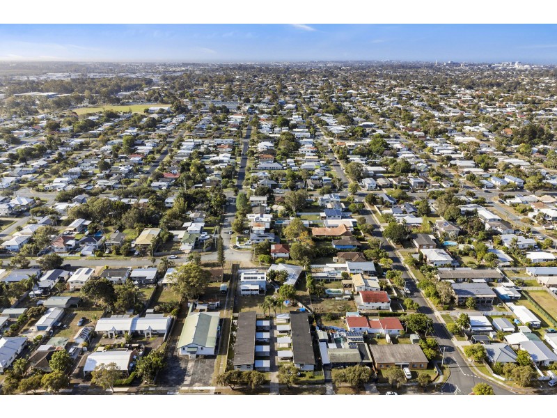 36 Cornelius St, Clontarf QLD 4019