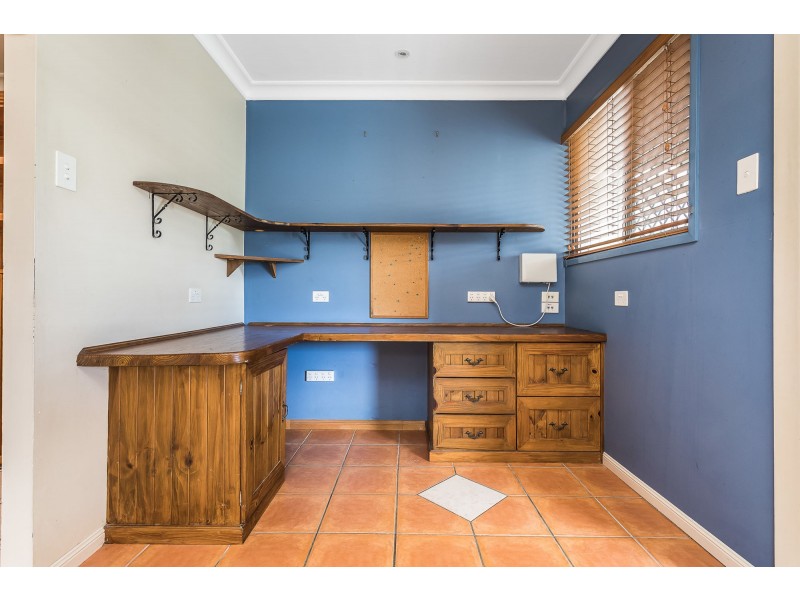 10 Rosebrook Street, Kallangur QLD 4503