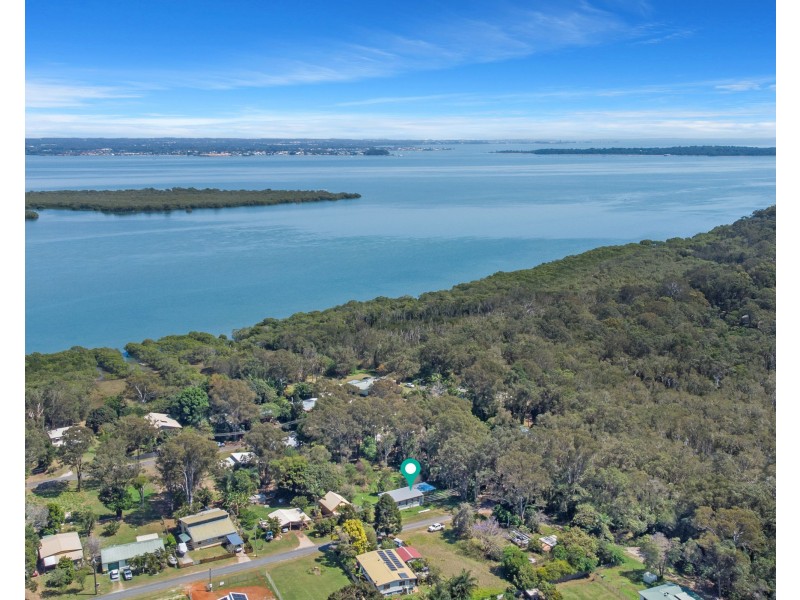 21 Michiko St, Macleay Island QLD 4184