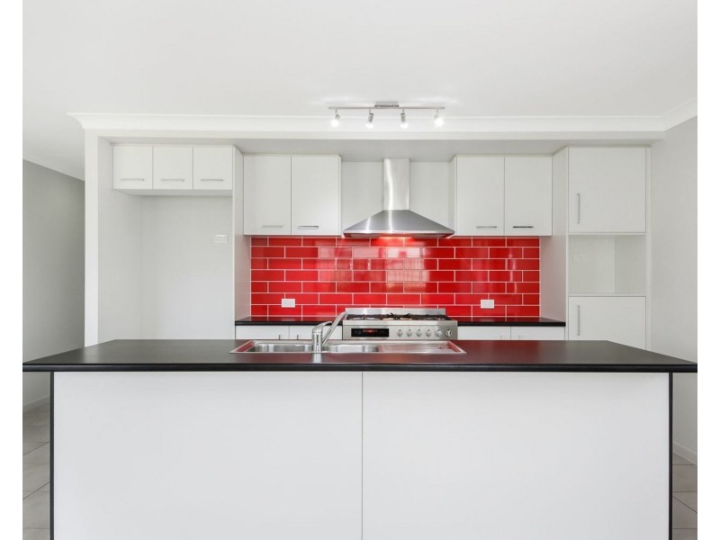 46 FLINDERS CIRCUIT, Fitzgibbon QLD 4018