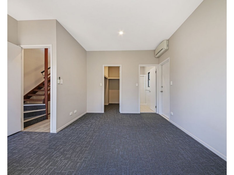 5/180 Mein Street, Scarborough QLD 4020