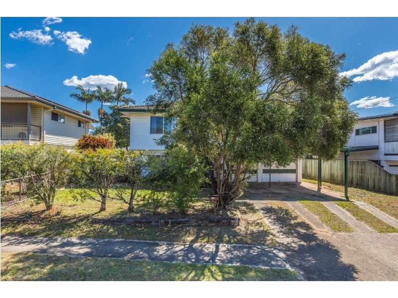 35 Lyndon Street, Kallangur QLD 4503