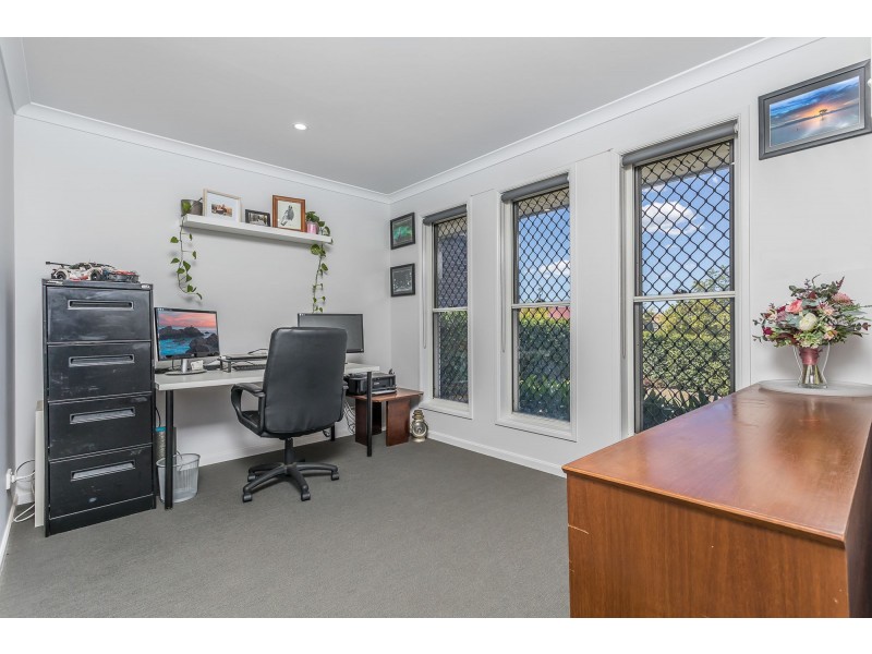 28 Benham Avenue, Kallangur QLD 4503