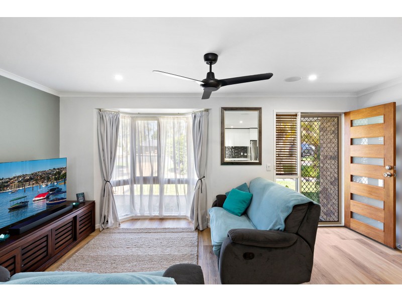 1 Macgregor Court, Murrumba Downs QLD 4503