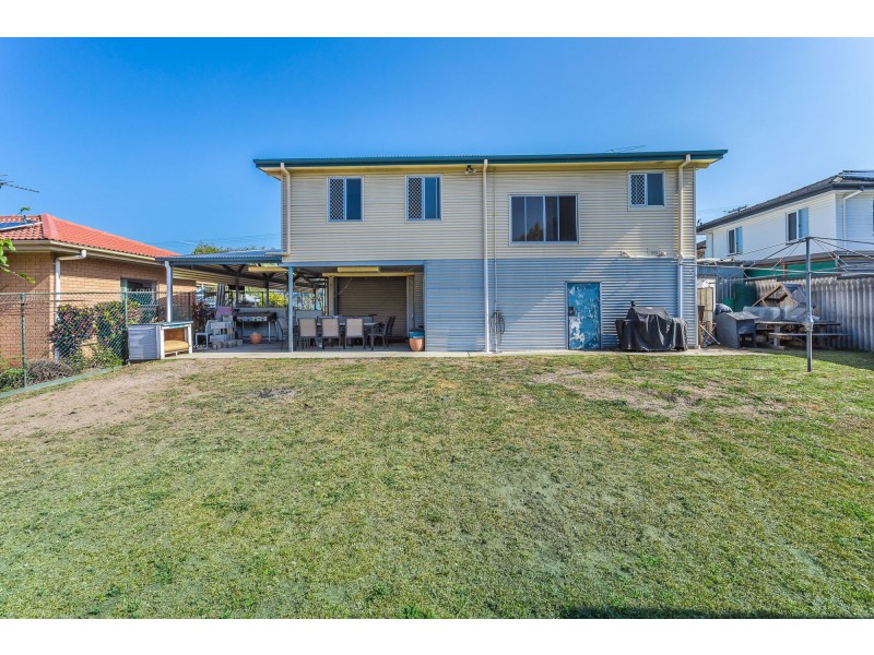 7 Cedar Street, Clontarf QLD 4019