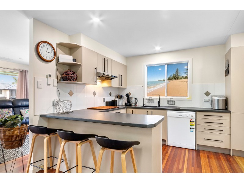 22 Baringa Street, Clontarf QLD 4019
