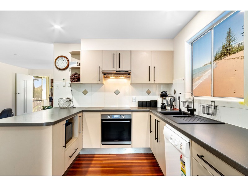 22 Baringa Street, Clontarf QLD 4019
