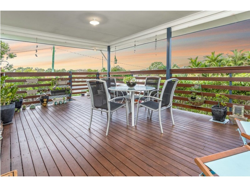 327 Deception Bay Road, Deception Bay QLD 4508