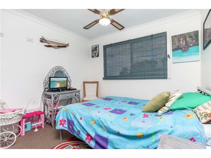 327 Deception Bay Road, Deception Bay QLD 4508