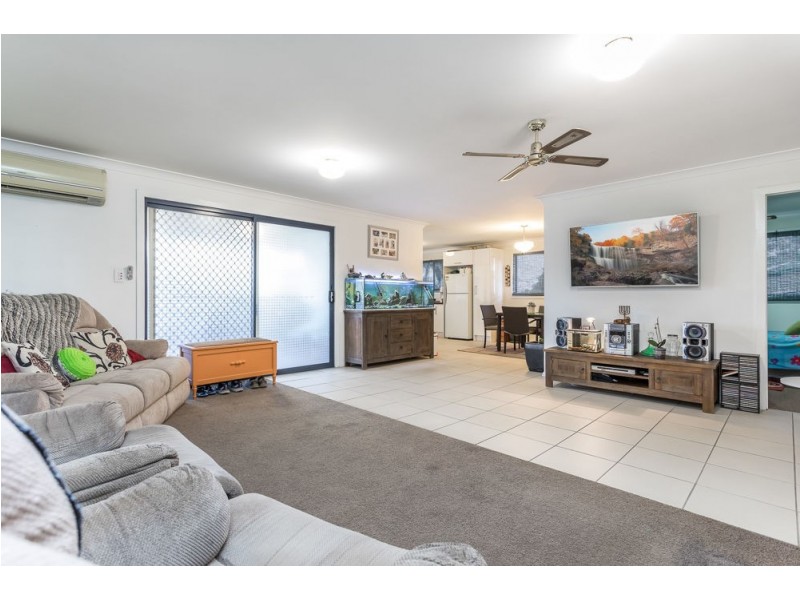 327 Deception Bay Road, Deception Bay QLD 4508