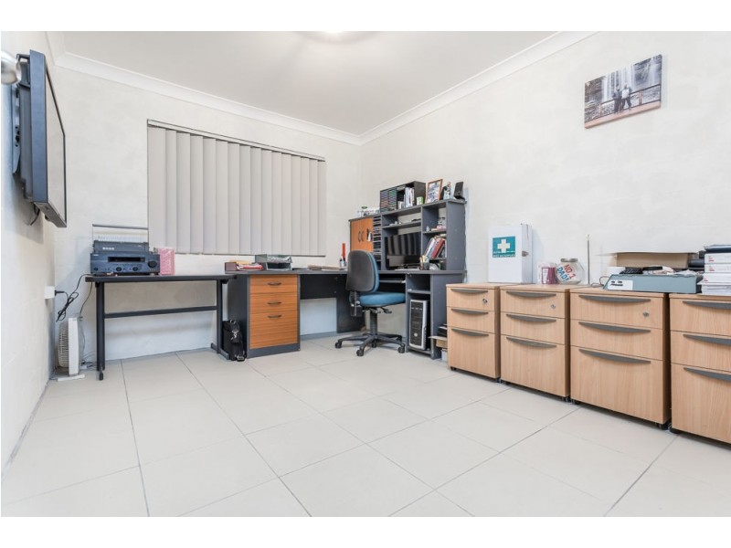 327 Deception Bay Road, Deception Bay QLD 4508