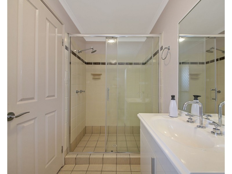 6 Litchfield Court, North Lakes QLD 4509