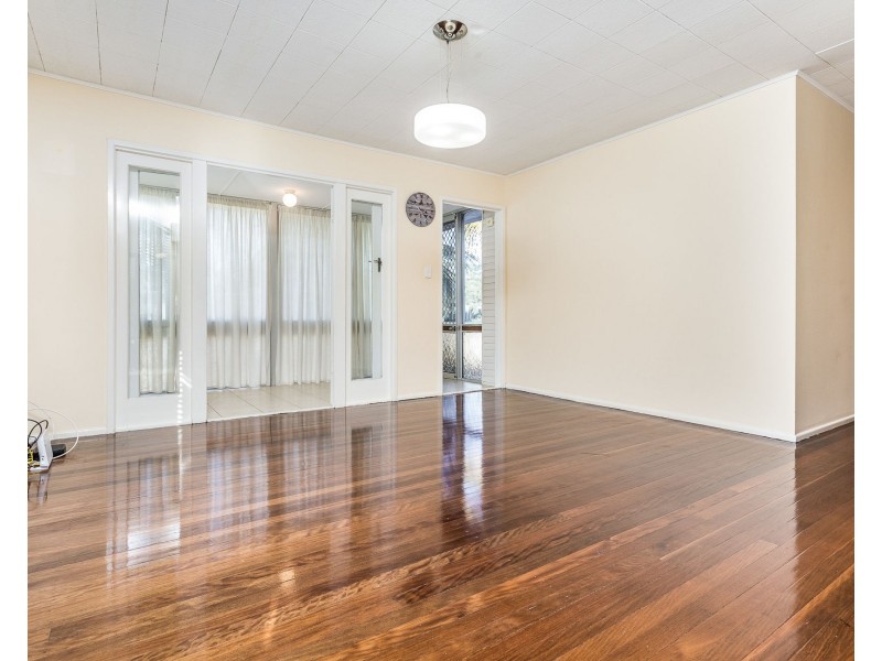101 Scarborough Road, Redcliffe QLD 4020