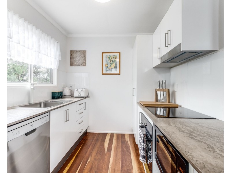 19 Thompson Street, Deception Bay QLD 4508