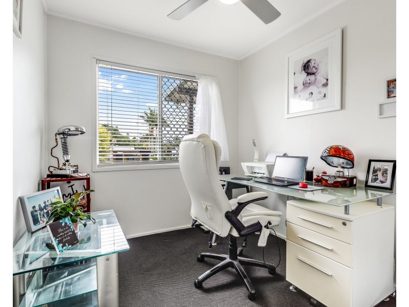 19 Thompson Street, Deception Bay QLD 4508