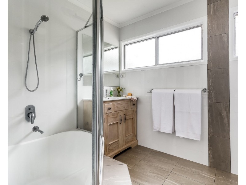 19 Thompson Street, Deception Bay QLD 4508