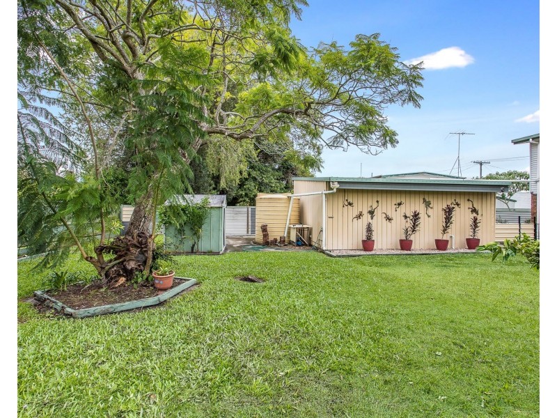 19 Thompson Street, Deception Bay QLD 4508