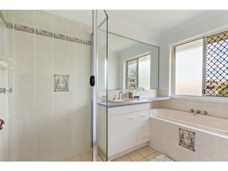 5 Townsville Crescent, Deception Bay QLD 4508