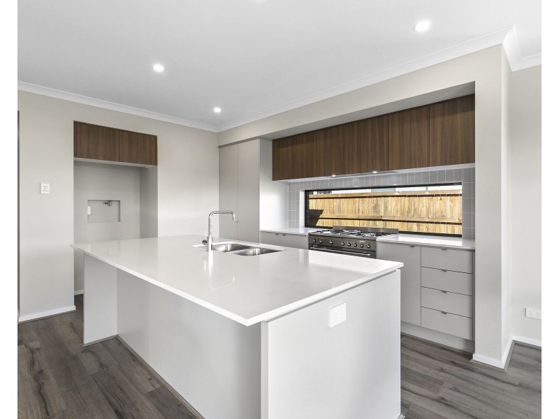 21 Bluegrass Drive, Narangba QLD 4504