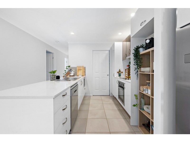 10 Coutts Drive, Burpengary QLD 4505