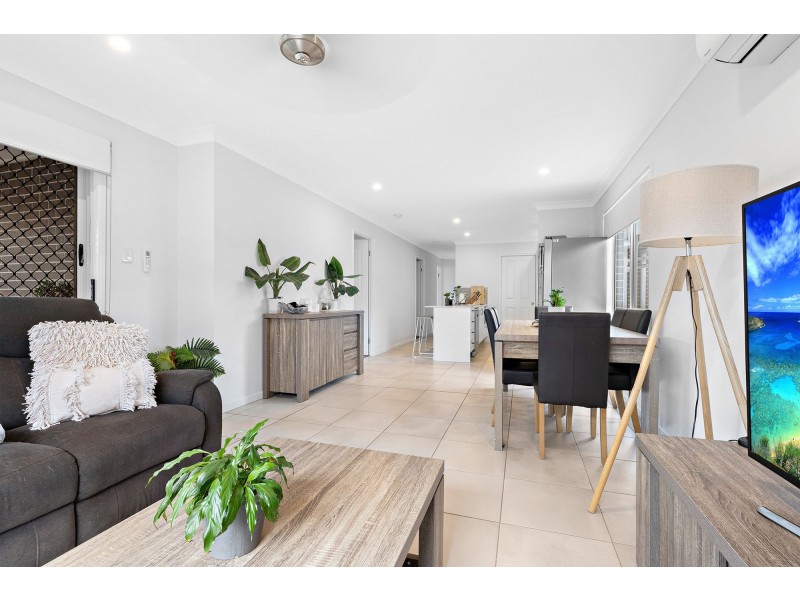 10 Coutts Drive, Burpengary QLD 4505