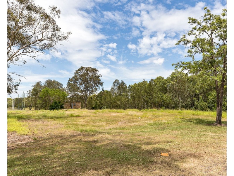 31 McGahey Street, Rothwell QLD 4022