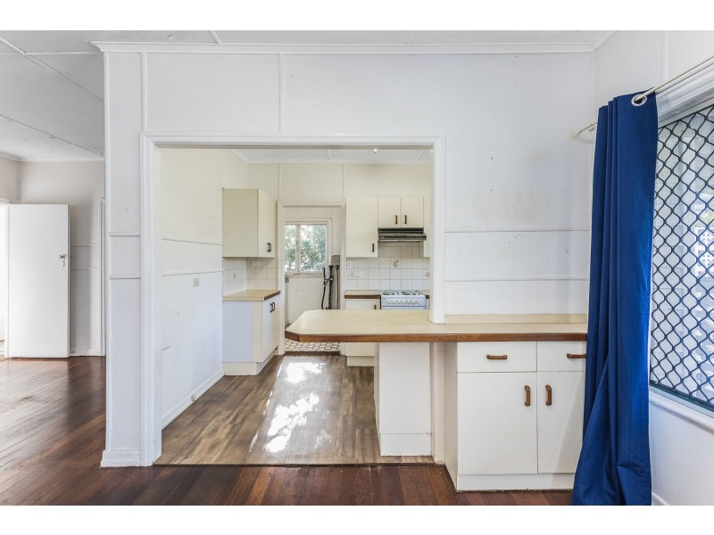 41 Queen Street, Scarborough QLD 4020