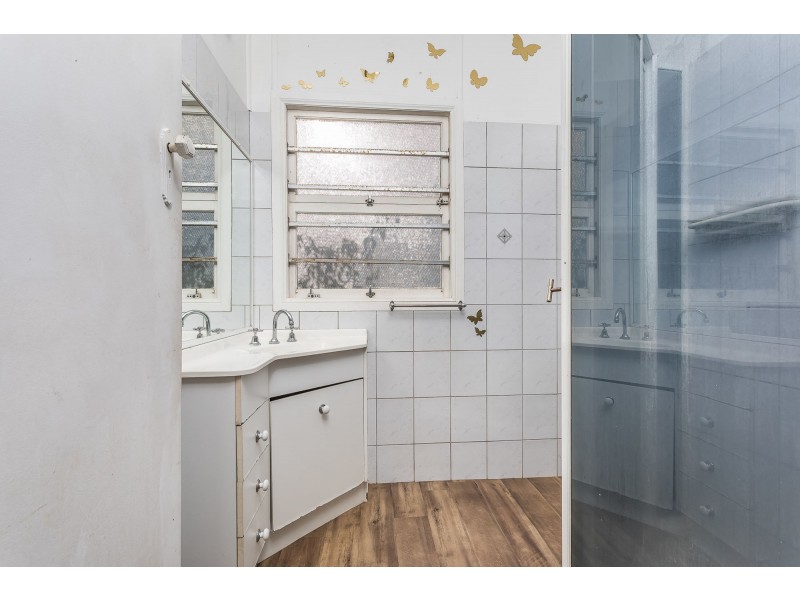 41 Queen Street, Scarborough QLD 4020