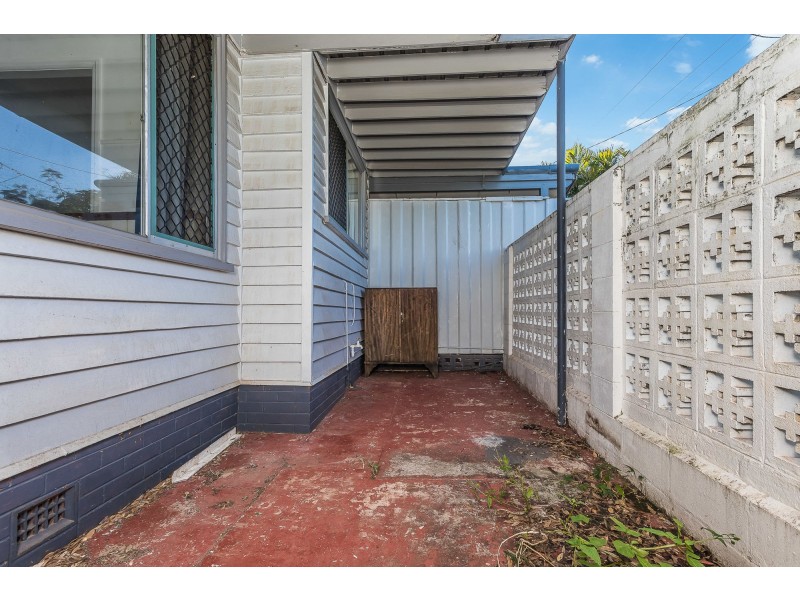 41 Queen Street, Scarborough QLD 4020