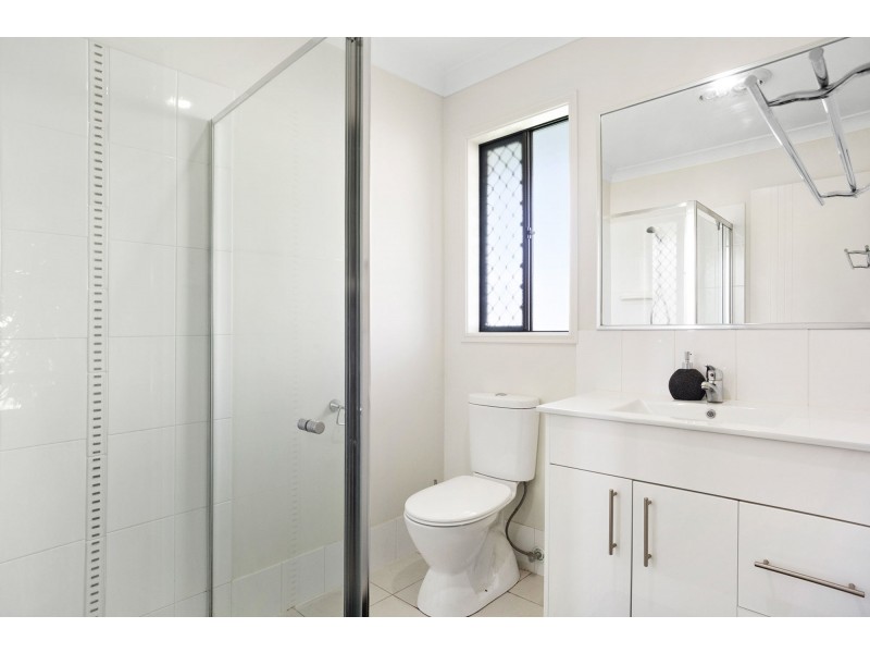 13 Thistle Street, Upper Caboolture QLD 4510