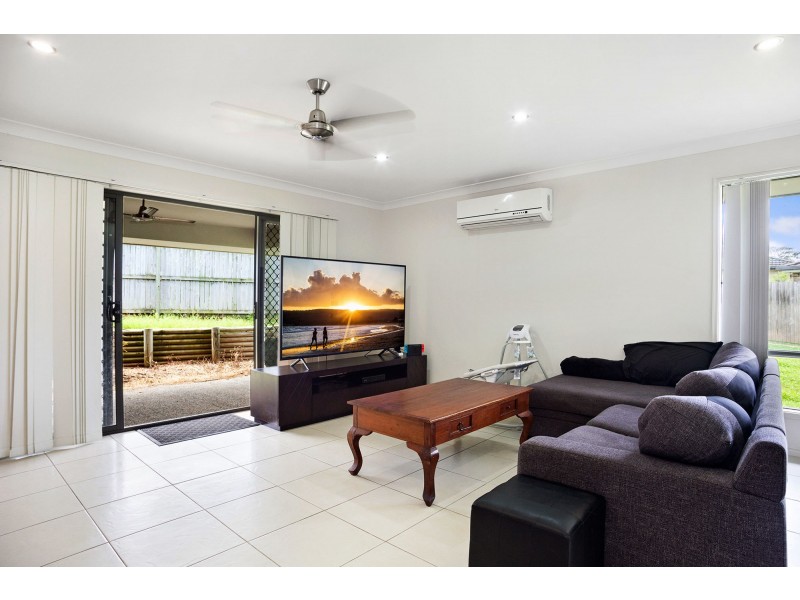 13 Thistle Street, Upper Caboolture QLD 4510