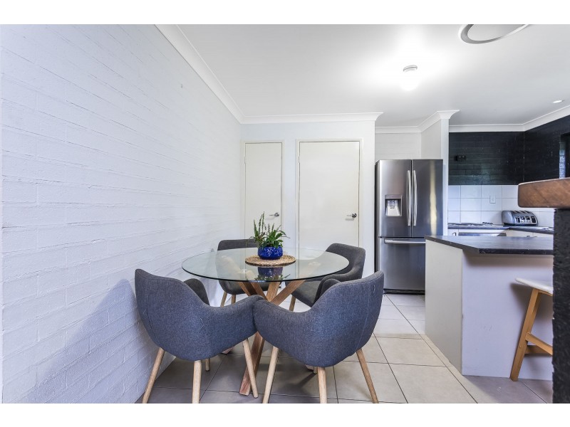 16 Water Street, Kallangur QLD 4503