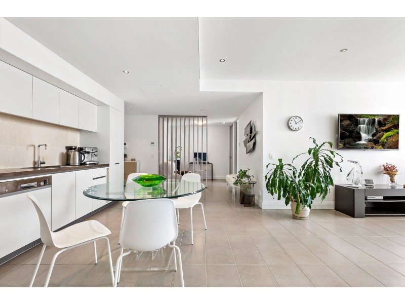 402/99 Marine Parade, Redcliffe QLD 4020